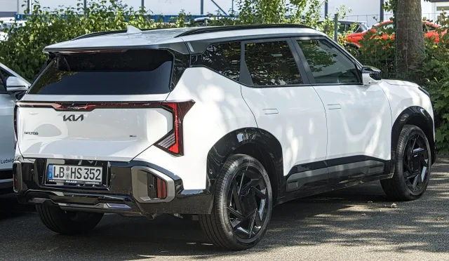 KIA Seltos SP2 кроссовер — 2