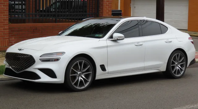 Genesis G70 2.2 CRDi
