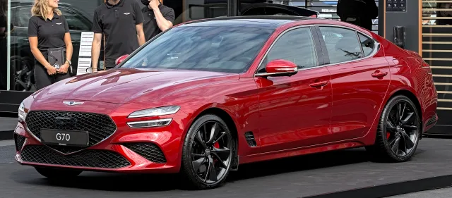 Genesis G70 2.2 CRDi — 5