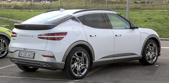 Genesis GV60 77.4 kWh RWD — 5