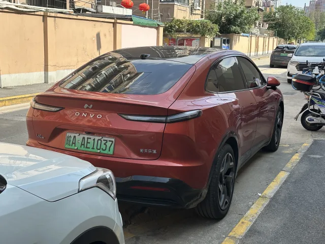 Onvo L60 кросовер — 4