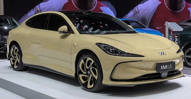 IM Motors L6 ліфтбек