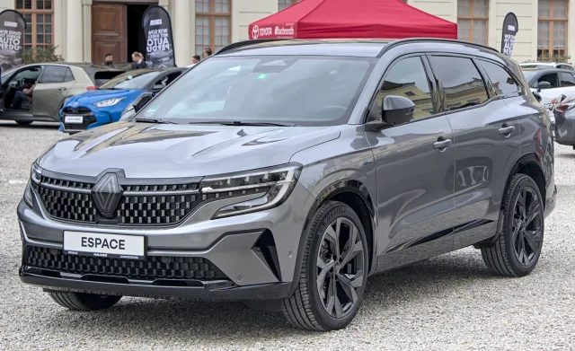 Renault Espace VI (Рено Еспейс) кросовер — 4