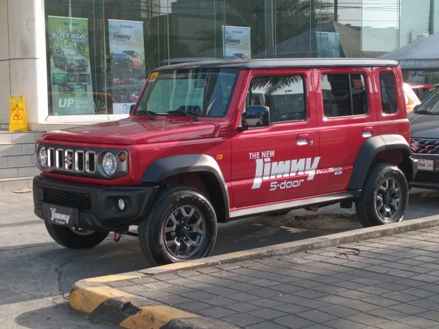 Suzuki Jimny 5-door (Сузуки Сузуки Джимни) внедорожник — 2