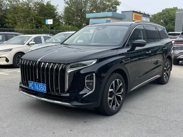 Hongqi HS7 2.0T AT — 2