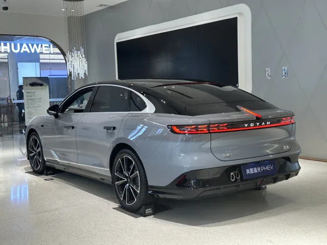 Voyah Passion EV AWD — 5