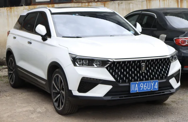 Bestune T77 crossover