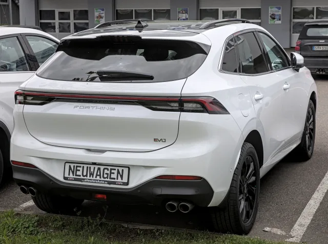 Forthing T5 Evo crossover — 2