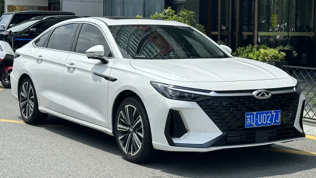 Chery Arrizo 8 седан