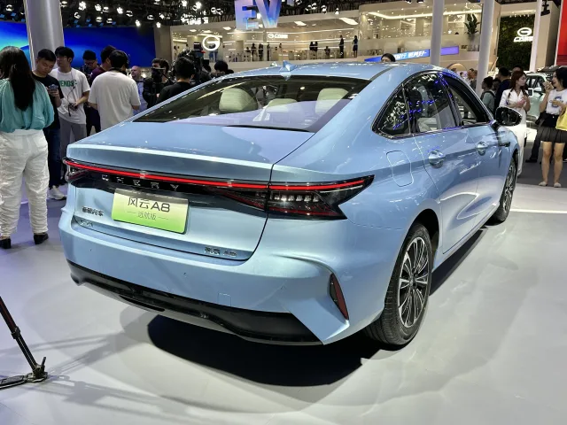 Chery Arrizo 8 седан — 6