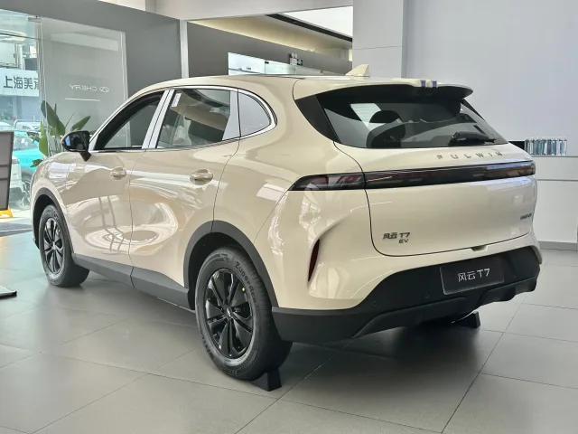 Chery Fulwin T7 кроссовер — 4
