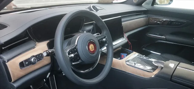 Hongqi Guoya 3.0T AT