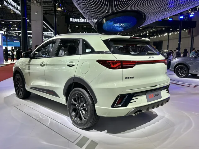 JAC QX кросовер — 2
