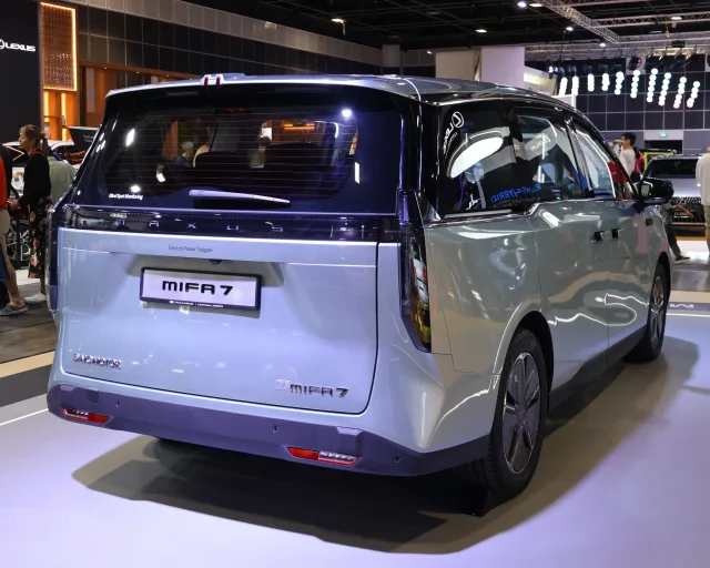 Maxus G70 minivan — 7