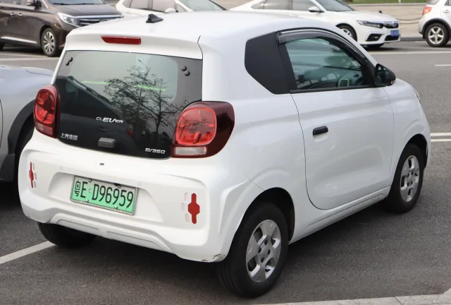 Roewe Clever EV — 2
