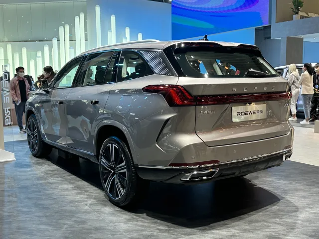 Roewe RX9 — 3