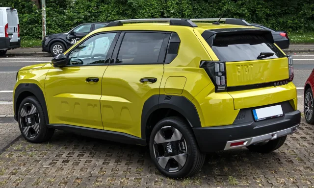 Fiat Grande Panda хетчбек — 3