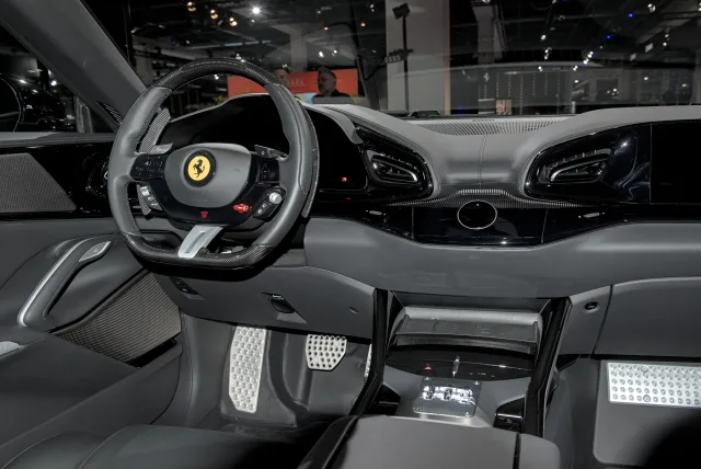 Ferrari Purosangue кросовер