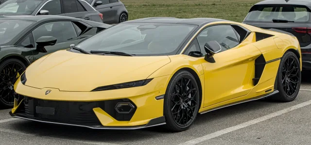 Lamborghini Temerario купе — 2