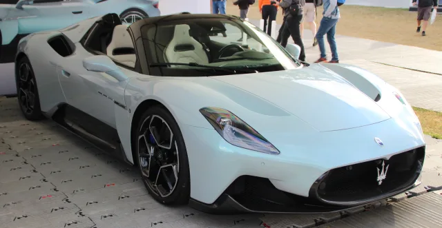 Maserati MC20 купе — 3