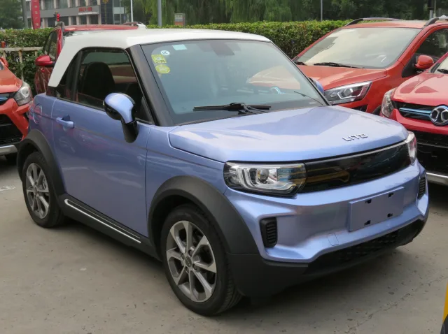 Arcfox Lite hatchback