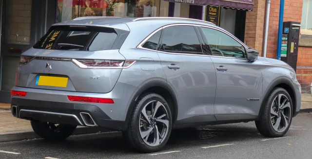 DS 7 кросовер — 2