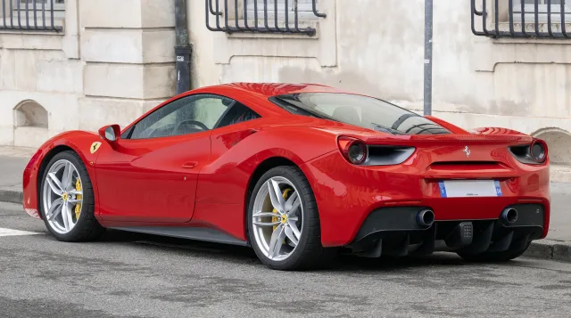 Ferrari 488 купе — 5