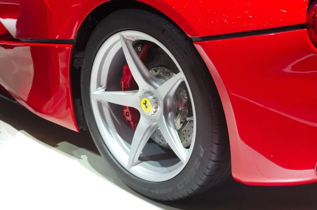 Ferrari LaFerrari купе — 5