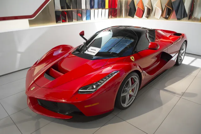 Ferrari LaFerrari купе — 6