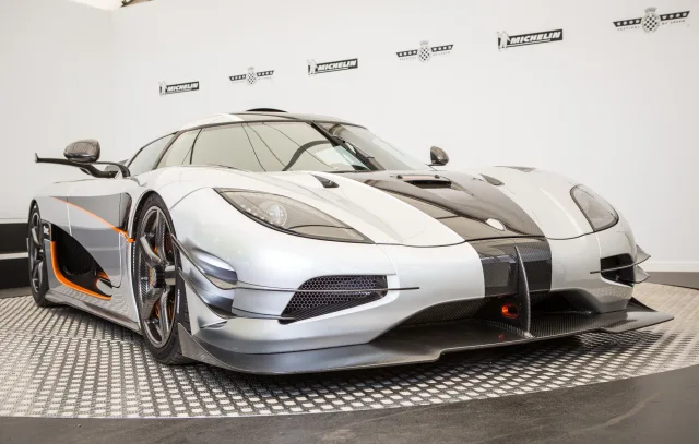 Koenigsegg Agera coupe — 8