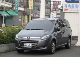 M7