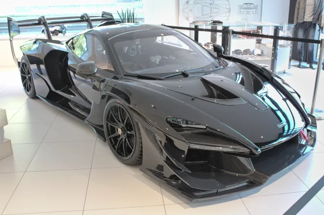 McLaren Senna coupe — 4