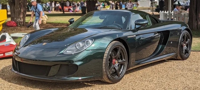Porsche Carrera GT convertible — 2