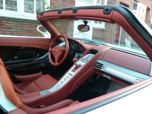 Porsche Carrera GT convertible — 4