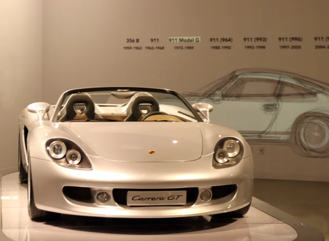 Porsche Carrera GT convertible — 6
