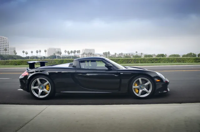 Porsche Carrera GT convertible — 7
