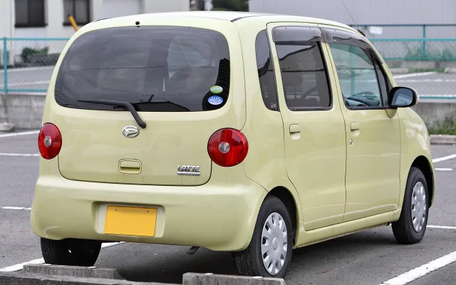 Daihatsu Move Latte хэтчбек — 3