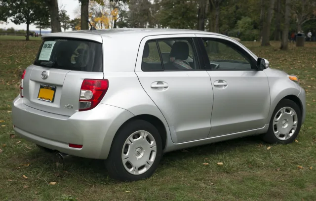 Toyota Scion xD хетчбек — 2