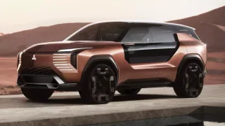 Mitsubishi повертає Pajero Mini: новий кросовер кине виклик Toyota RAV4