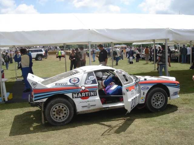 Lancia Rally 037 — 3