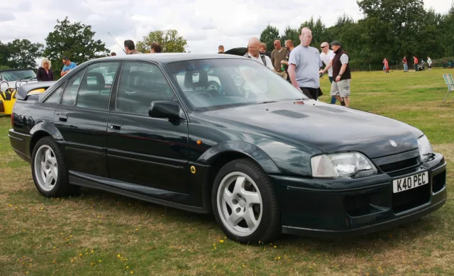 Lotus Carlton sedan