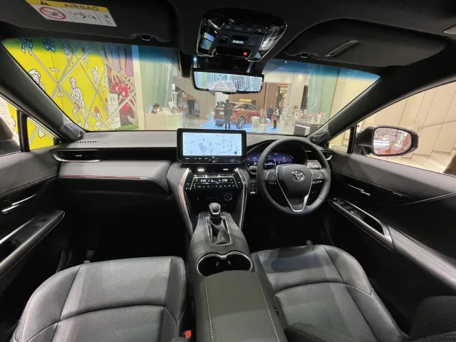 Toyota Harrier позашляховик — 3