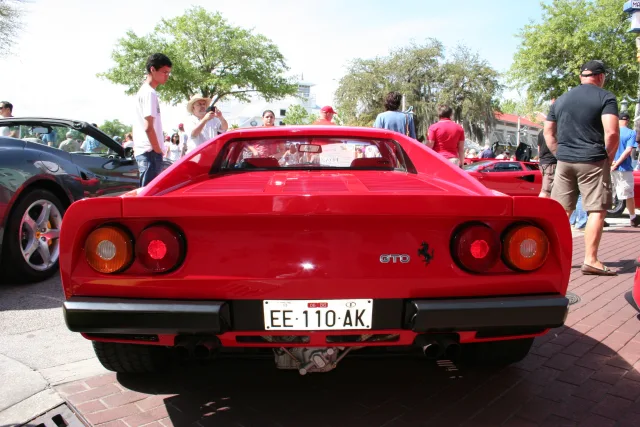 Ferrari 288 GTO — 4