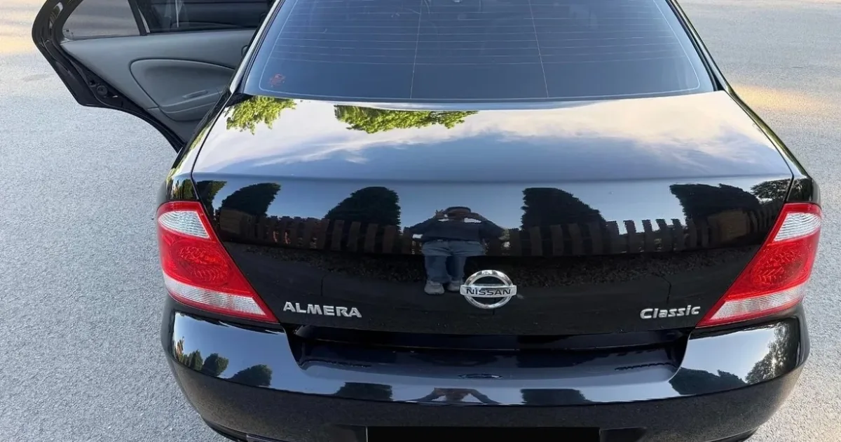Nissan Almera Classic 2.jpg