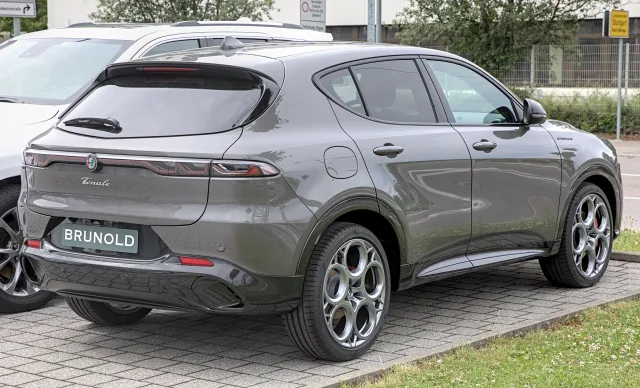 Alfa Romeo Tonale позашляховик — 6