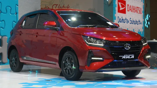 Daihatsu Ayla хэтчбек — 4
