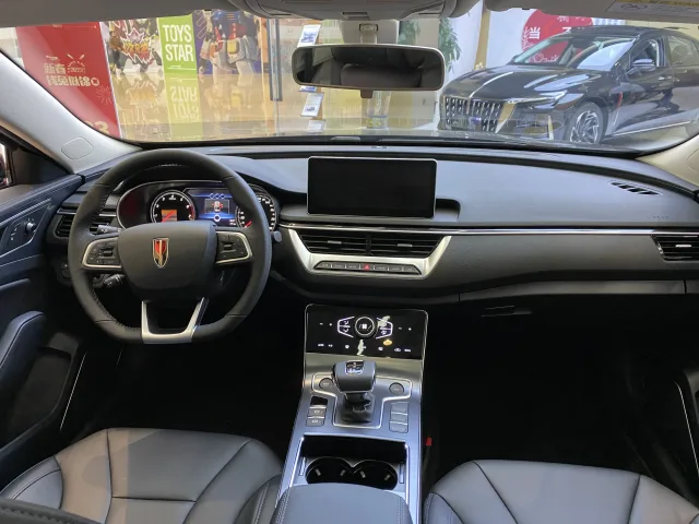 Hongqi H5 (2017) 169 hp — 3
