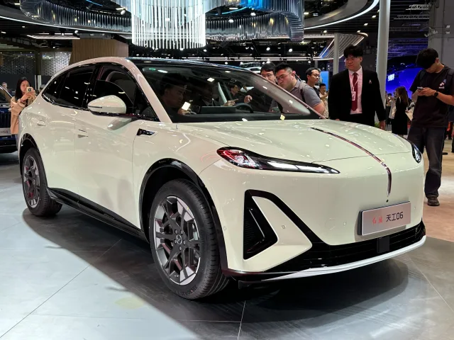 Hongqi Tiangong 06 344 hp — 2