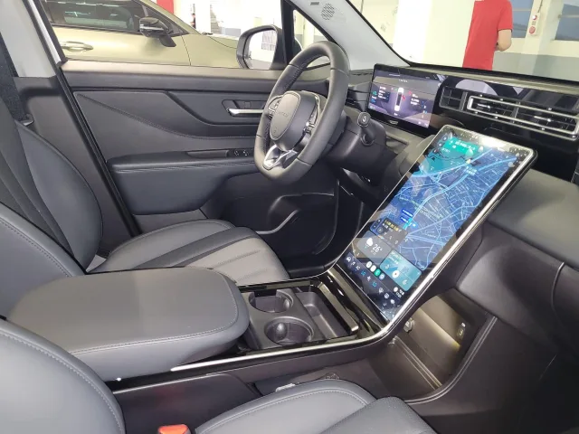 Luxgen n7 SUV