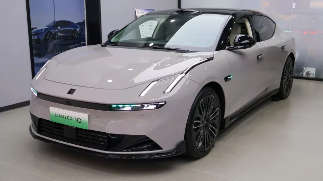 Lynk & Co 10 523 hp